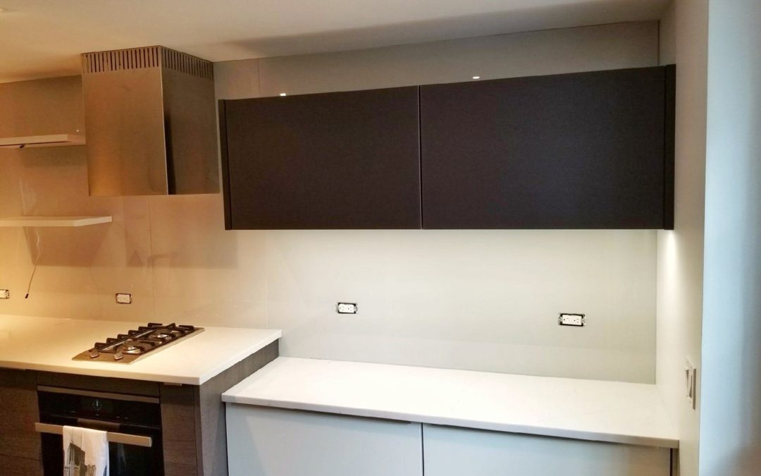 Our Projects – Glass backsplash for kitchen in Jersey City